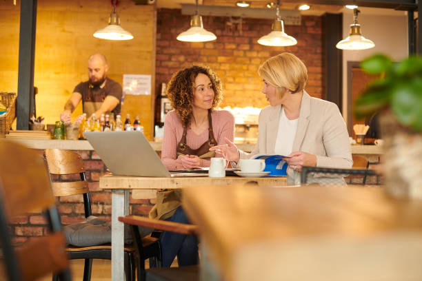 istock business strategy meeting 1264797576