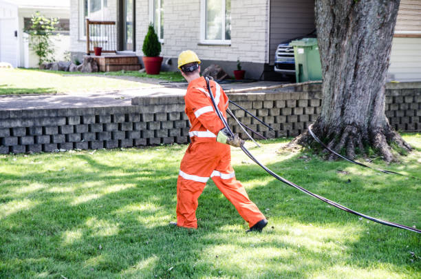 Pull Rope Electricians 190+ Pulling Electrical Cable Stock Photos, Pictures & Royalty-Free ...