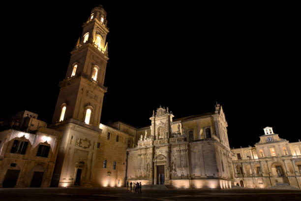 собор лечче, лечче, италия - lecce italy puglia church стоковые фото и изображения