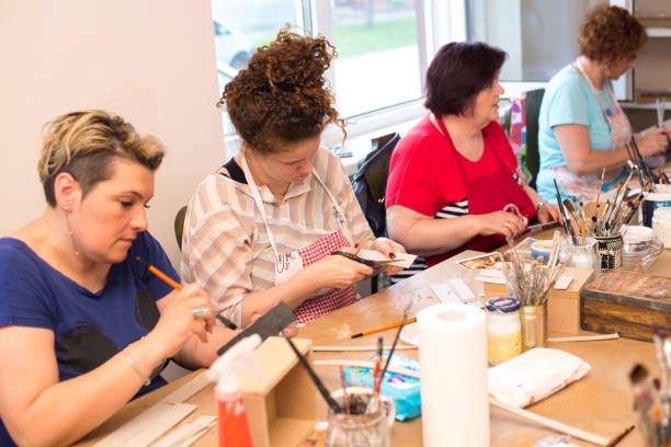 istock Women on art class 1265025917