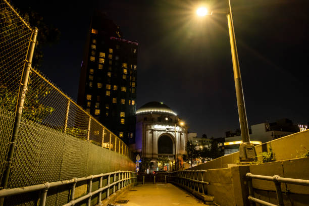 istock Entrance to the bridge 1265032314