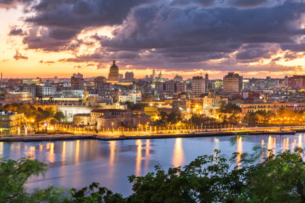 istock Havana, Cuba Town Skyline 1265032387