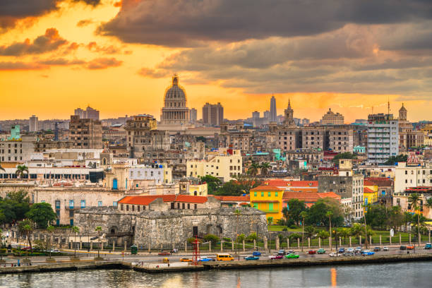 istock Havana, Cuba Town Skyline 1265033348