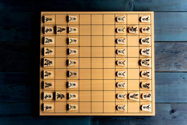 shogi (japanisches schach) - shogi stock-fotos und bilder