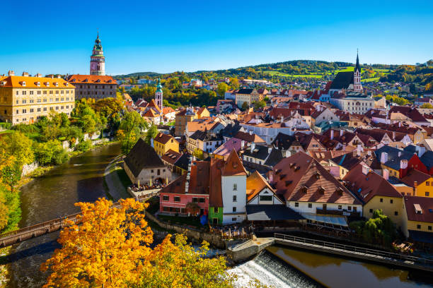 istock View of Cesky Krumlov 1265118458
