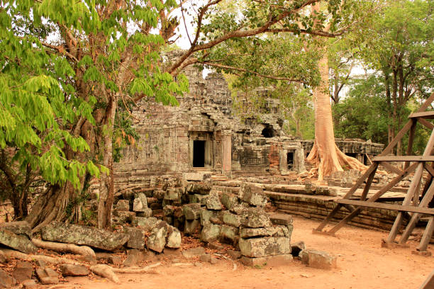 istock interior of the ancient temple angkor wat in cambodia 1265280855