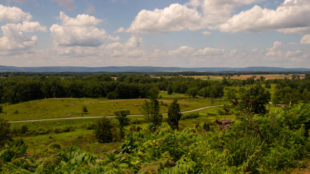 istock Scenic view of a valley in Gettysburg 1265627880