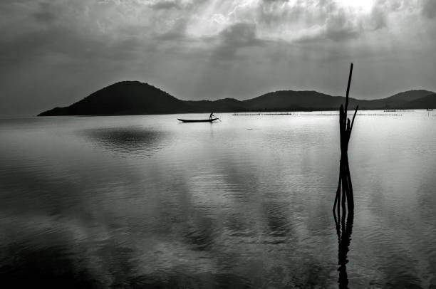 paysage silhouette à ramble odisha inde - ramble photos et images de collection