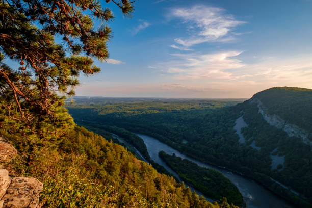 istock Mount Tammany Delaware Water Gap 1265648379