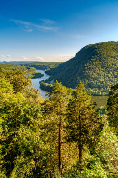 istock Mount Tammany Delaware Water Gap 1265648381
