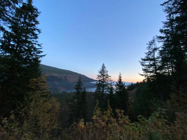 istock A morning sunrise over a beautiful lake 1265678175