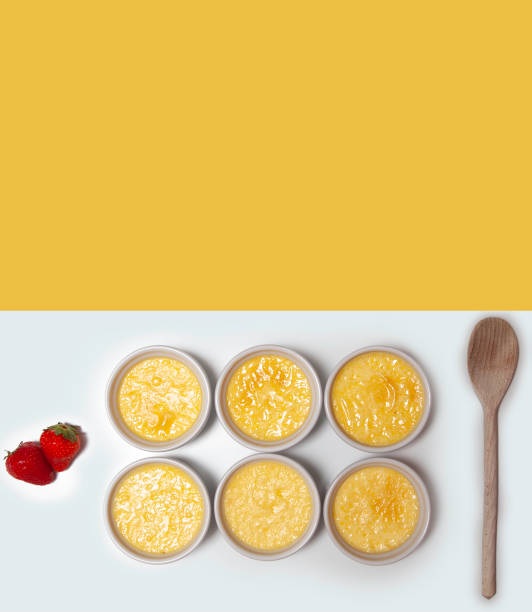 istock Six cups of creme brulee 1265912406