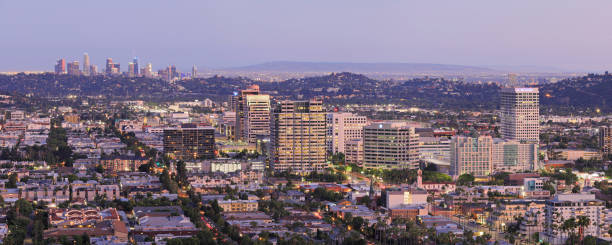 istock Glendale Skyline - California 1266104519