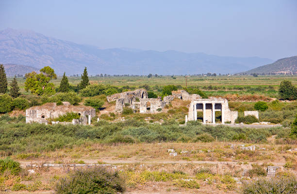 miletus ancient city and theatre en turquie - urban scene china city horizontal photos et images de collection