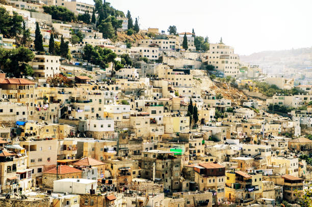 istock Israel living 1266170393