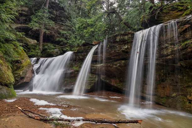 istock Hidden in the Hocking Hills 1266198214