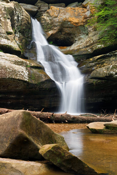istock Cedar Falls in the Hocking Hills 1266198334