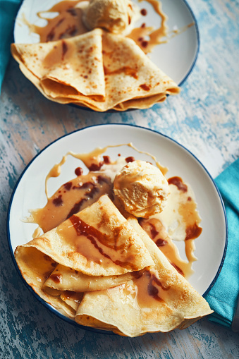 Crepe with Caramel and Dulce de Leche