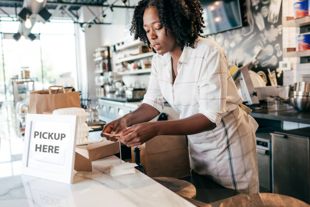 istock Keep control of your cash 1266361785