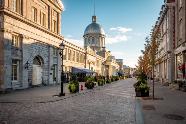 old montreal podczas sezonu jesiennego, quebec, kanada - old town zdjęcia i obrazy z banku zdjęć