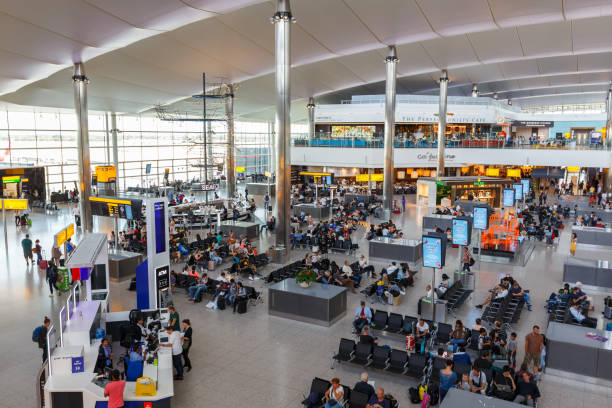 london heathrow lhr terminal 2 in the united kingdom - heathrow airport imagens e fotografias de stock