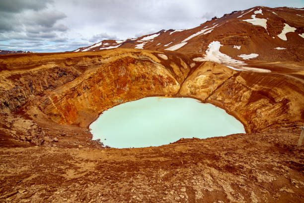 istock Viti sulfur lake 1266578488