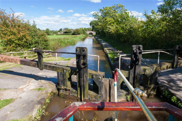 istock Llangollen Canal, Cheshire, England, UK 1266586354