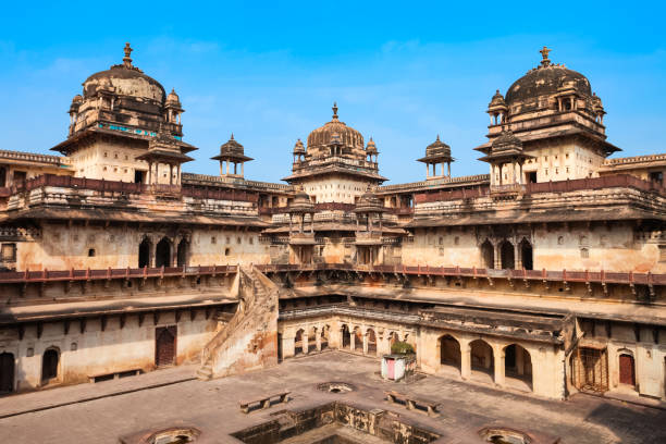 istock Jahangir Mahal Palace in Orchha, India 1266618600