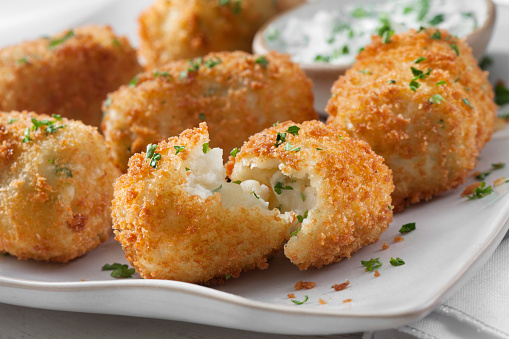 Creamy Mashed Potato Croquettes with Cheese and Sour Cream Dip