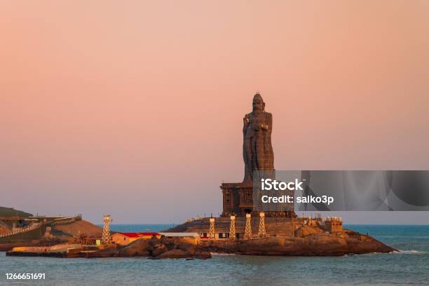 Thiruvalluvar Statue In Kanyakumari India Stock Photo - Download Image Now - Kanyakumari, Tamil Culture, Statue