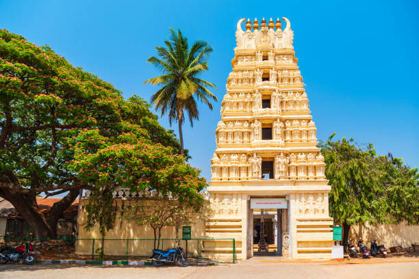 tempio lakshmiramana swamy a mysore - mysore foto e immagini stock