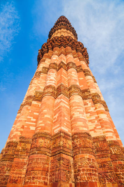 qutub minar in delhi, india - qutub imagens e fotografias de stock
