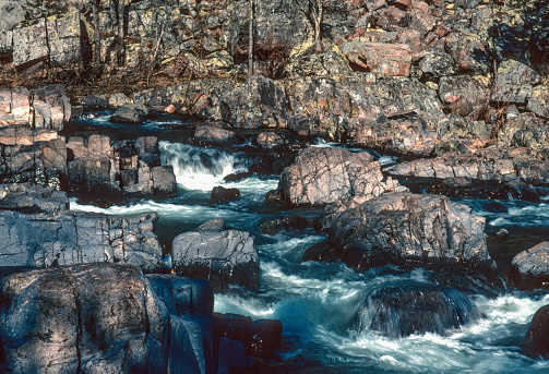 Johnson's Shut-ins SP - Shut-ins Flowing Water Close-up - 2002. Scanned from Kodachrome slide.