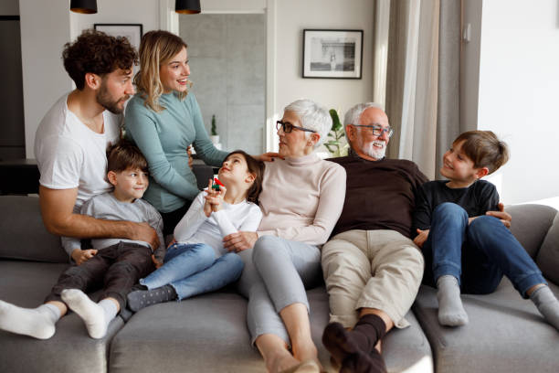 duża rodzina - large family zdjęcia i obrazy z banku zdjęć