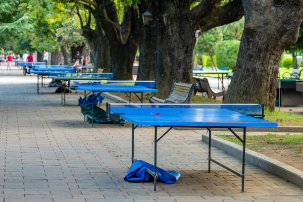 ð¢ennis tavoli a batumi park, resort sul mar nero - table tennis foto e immagini stock