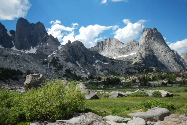 istock Cirque of the Towers 1266802757