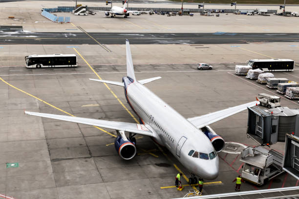 istock weekdays Frankfurt airport 1266967975