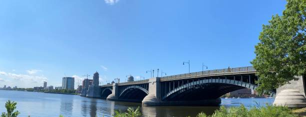 istock Scenic View of Longfellow Bridge in Boston 1266973118