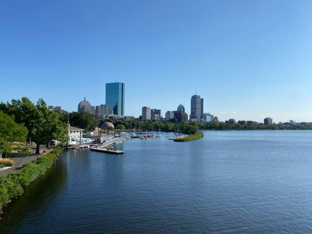istock Scenic View From Longfellow Bridge in Boston 1266974342