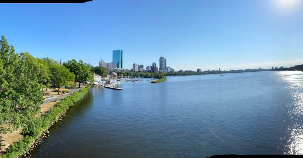 istock Scenic View From Longfellow Bridge in Boston 1266974364