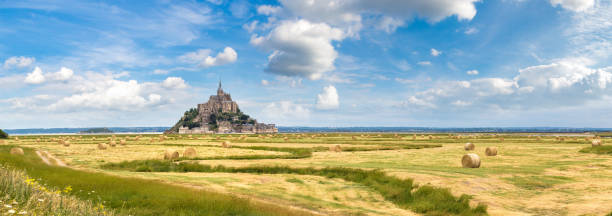 istock Mont Saint Michele, France 1267020949