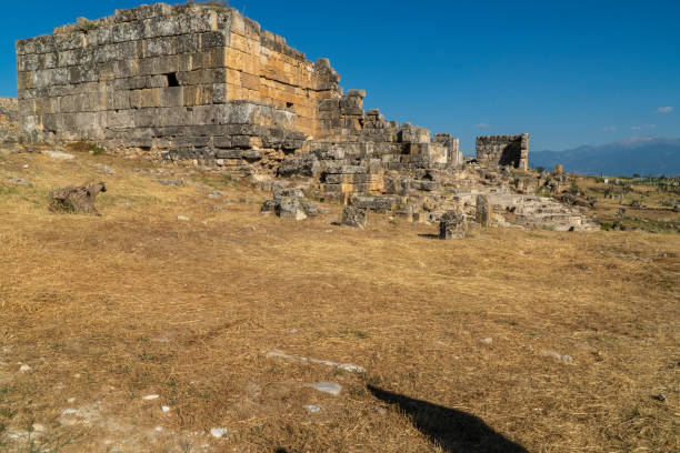 istock Ruins in Pamukkale 1267034973