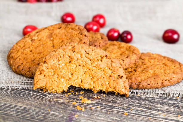 istock fresh oatmeal cookies 1267039236