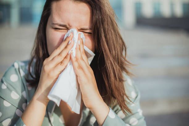 istock Fighting the allergies 1267047299