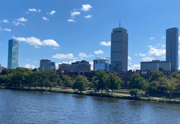 istock Horizon of Boston on a Lovely Day 1267067013