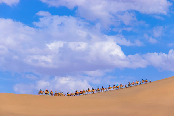 istock Dunhuang Crescent Lake 1267077874