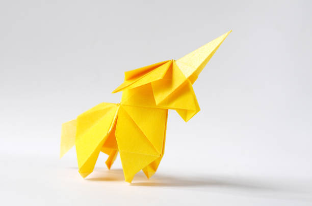 istock Origami Unicorn 1267091240