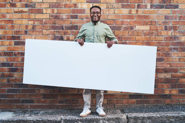 istock Have I got the perfect sign for you 1267099480