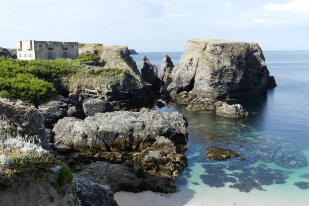 Small cove in Sauzon, near the lighthouse of the foals where we see the fort Sarah Bernhardt