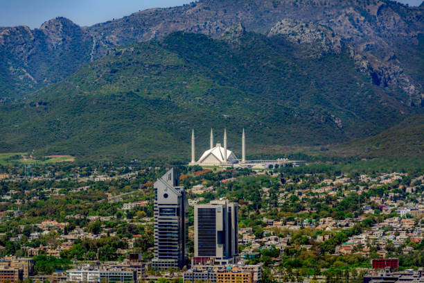 istock Faisal Mosque Islamabad Pakistan 1267131926